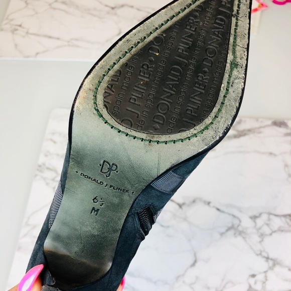 donald j pliner suede boots - Picture 7 of 8